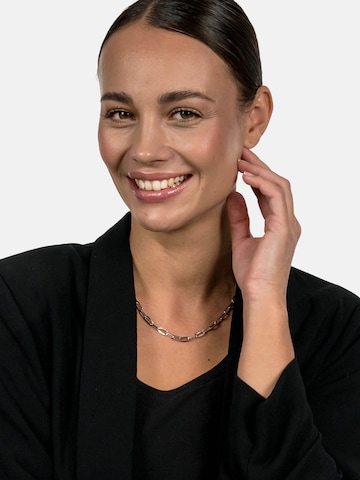 Suri Frey Necklace ' SFY Cosy ' in Silver: front