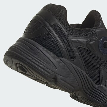 ADIDAS ORIGINALS Platform trainers 'Astir' in Black