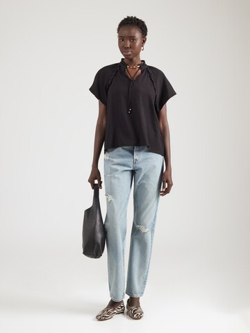 Eight2Nine Halenka – černá