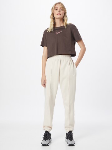 Nike Sportswear Tapered Broek in Wit