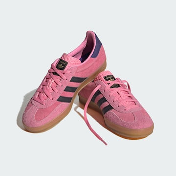 ADIDAS ORIGINALS Låg sneaker 'Gazelle' i rosa