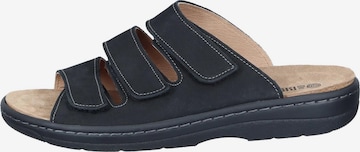 DR. BRINKMANN Mules 'Chelva' in Black: front