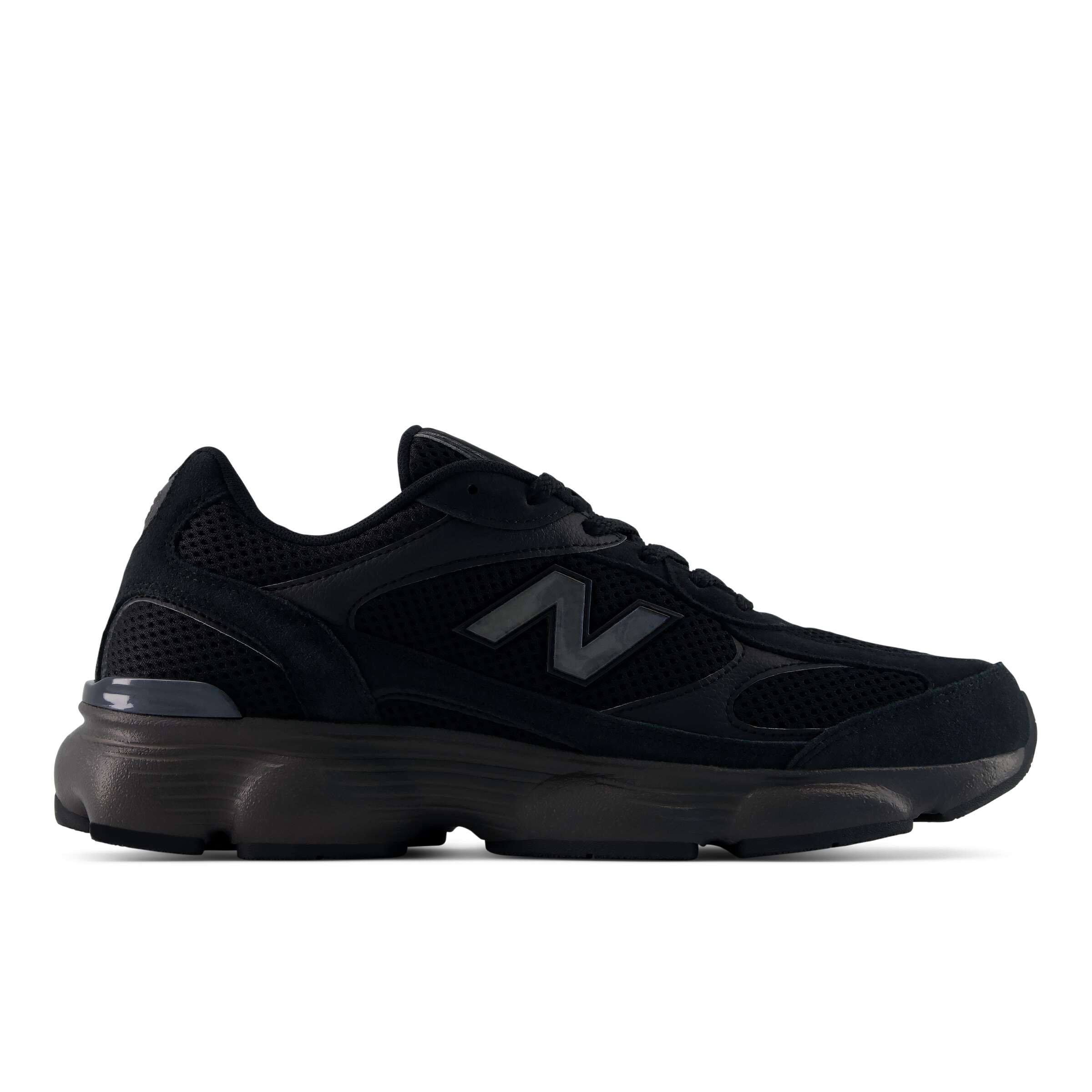 new balance Sneakers in Black