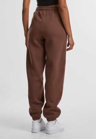 Urban Classics Конический (Tapered) Штаны в Коричневый