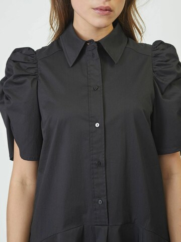 Robe-chemise 'Poppy' co'couture en noir