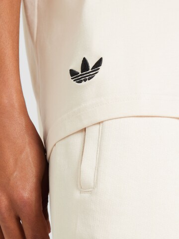 ADIDAS ORIGINALS Μπλουζάκι 'Neuclassics' σε λευκό