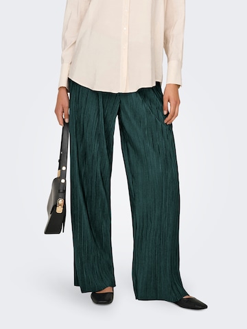ONLY Loose fit Trousers 'ONLRAVENNA' in Green: front