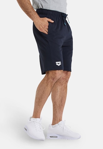 ARENA Regular Badehose 'SOLID' in Blau