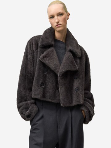 Adolfo Dominguez Mantel in Grau: Vorderseite