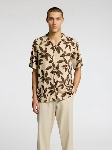 SELECTED HOMME Regular fit Overhemd 'SLHNOA' in Beige: voorkant