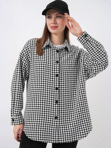 T-shirt Bigdart en noir : devant