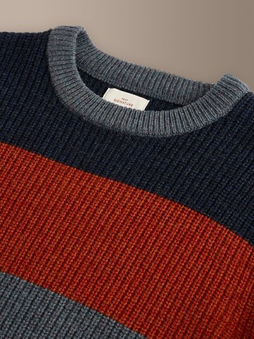 Next Sweater in Blue