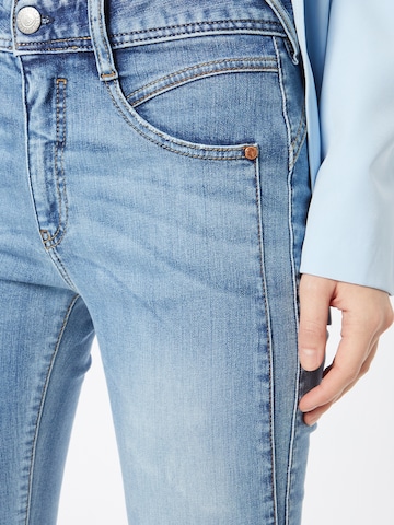 Herrlicher Flared Jeans i blå