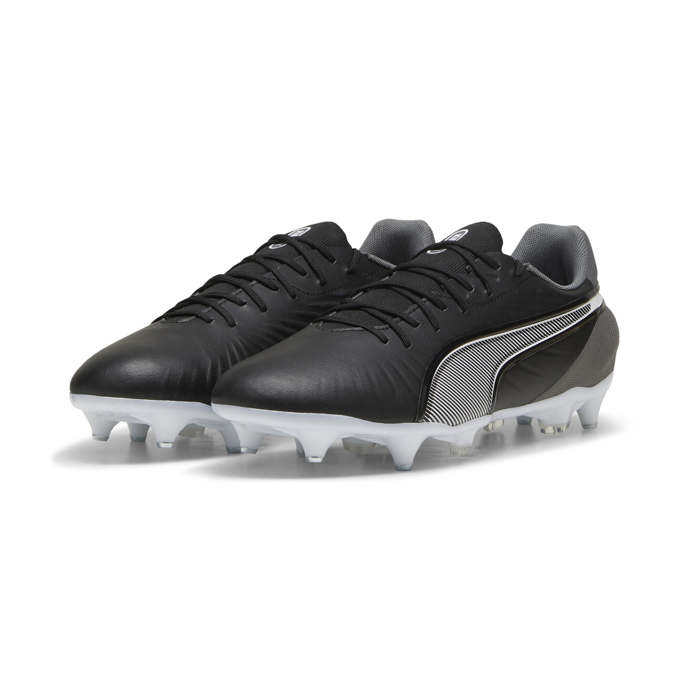 PUMA Soccer shoe 'King Match' in Black