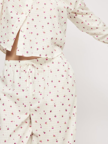 Marks & Spencer Pyjama in Beige