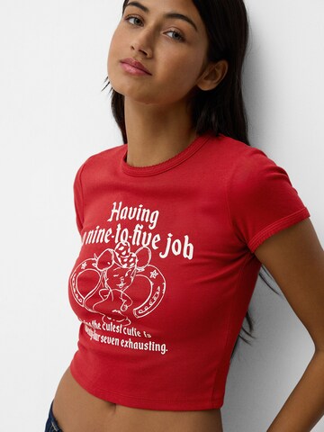 Maglietta di Bershka in rosso