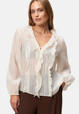 zero Blouse in Beige: front