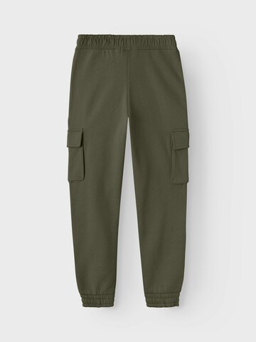 Effilé Pantalon 'Ollie' NAME IT en vert