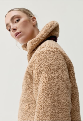 Born Living Yoga Winterjas 'Umiko' in Beige