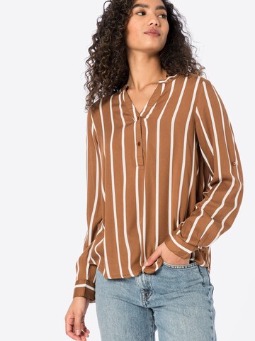 Kaffe - Blusa 'Stridy' en marrón: frente