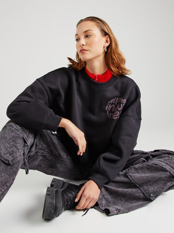 ALPHA INDUSTRIES Sweatshirt in Black: front