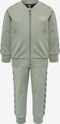 Hummel Trainingsanzug in Grün: Vorderseite