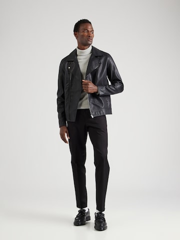 Regular Pantalon à plis 'WILLIAM' SELECTED HOMME en noir