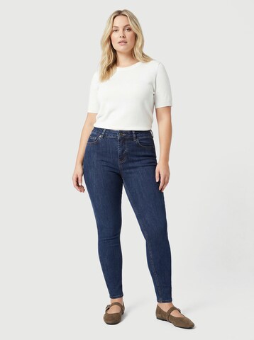 everly® Skinny Jeans in Blue
