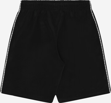 Nike Sportswear Regular Shorts 'Repeat' in Schwarz