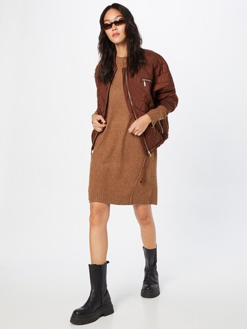 Noisy may Kleid 'IAN' in Braun