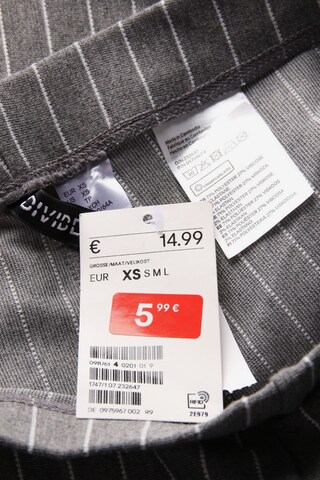H&M Pants in XS in Grey