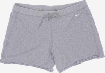 NIKE Shorts in M in Grey: front