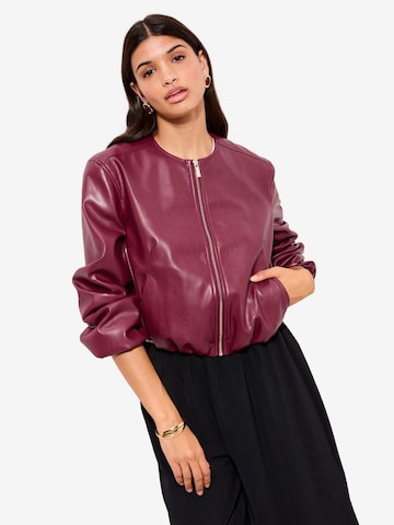 Friends Like These Tussenjas in Rood: voorkant