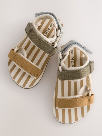 Next - Sapatos abertos em bege