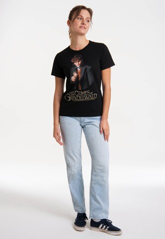 LOGOSHIRT Shirt 'Fantastic Beasts – Newt Scamander' in Zwart