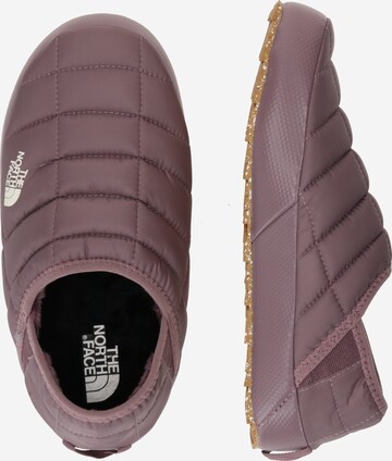 THE NORTH FACE - Sapato baixo 'Thermoball' em cinzento