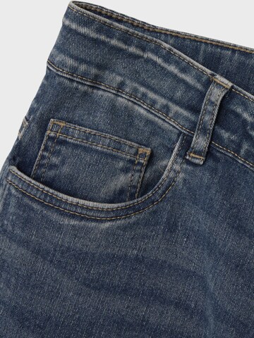Wide leg Jeans 'Teppi' de la LMTD pe albastru