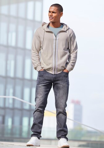 Authentic Le Jogger Zip-Up Hoodie in Beige