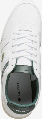 Baskets basses 'Menerva' LACOSTE en blanc