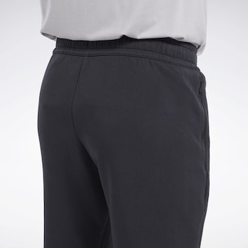 Reebok Regular Workout Pants in Black