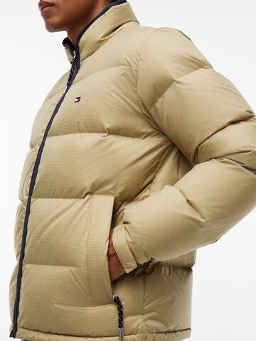 Giacca invernale di TOMMY HILFIGER in verde
