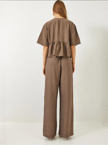 Bianco Lucci - Calças de fato em castanho