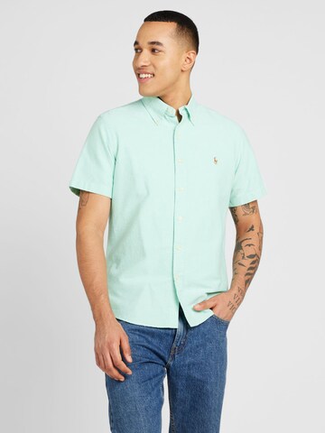 Polo Ralph Lauren - Ajuste regular Camisa en verde: frente