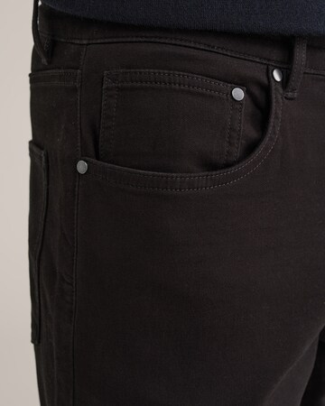 WE Fashion - regular Vaquero en negro