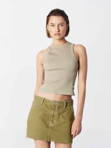 TOPSHOP Knitted Top in Beige: front