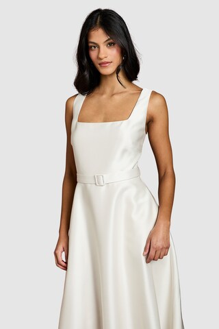Coast Evening Dress in White: front