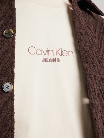 T-Shirt Calvin Klein Jeans en marron
