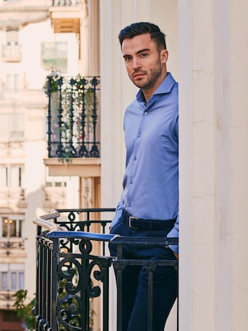 Suitable Slim fit Button Up Shirt in Blue
