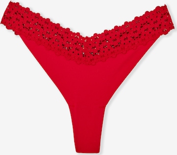 ETAM String 'Wich' in Rood: voorkant