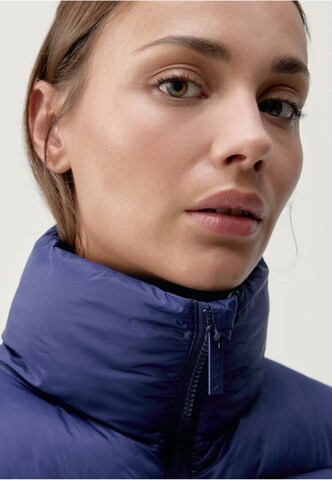 Born Living Yoga Weste 'Jolie' in Blau